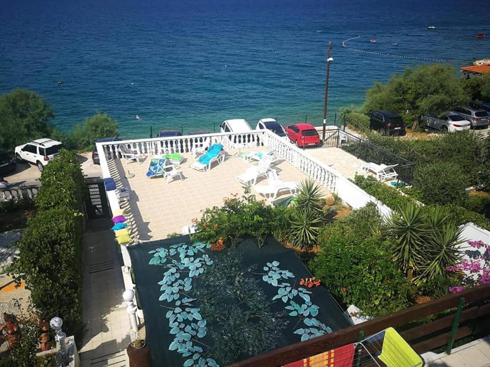 Villa Fjaba - By The Sea - With The Big Terraces & Great Sea View 特罗吉尔 外观 照片