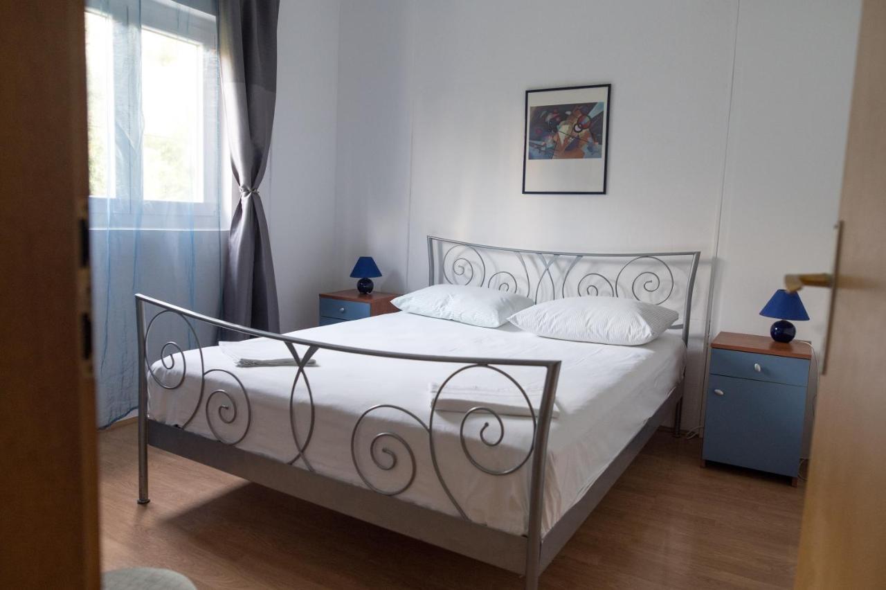 Villa Fjaba - By The Sea - With The Big Terraces & Great Sea View 特罗吉尔 外观 照片