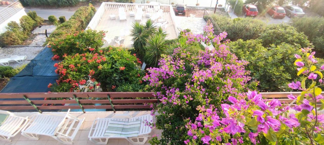 Villa Fjaba - By The Sea - With The Big Terraces & Great Sea View 特罗吉尔 外观 照片