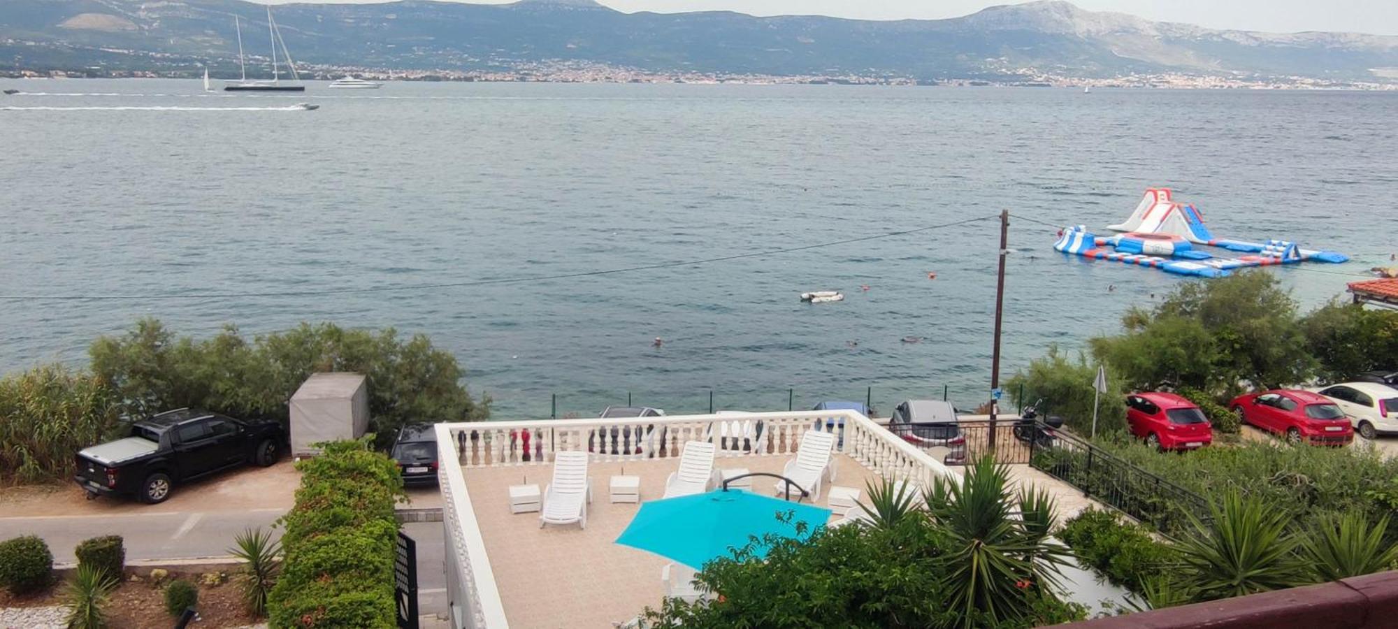 Villa Fjaba - By The Sea - With The Big Terraces & Great Sea View 特罗吉尔 外观 照片